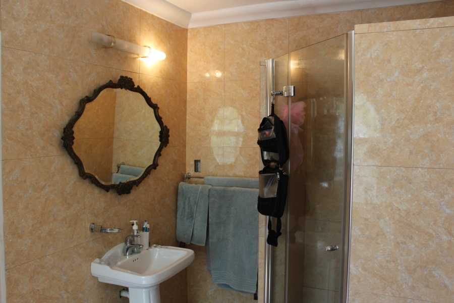 5 Bedroom Property for Sale in Old Place Western Cape